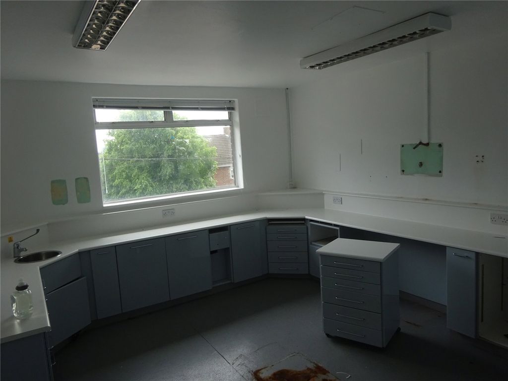 Property photo 1 of 6 Picture No. 02