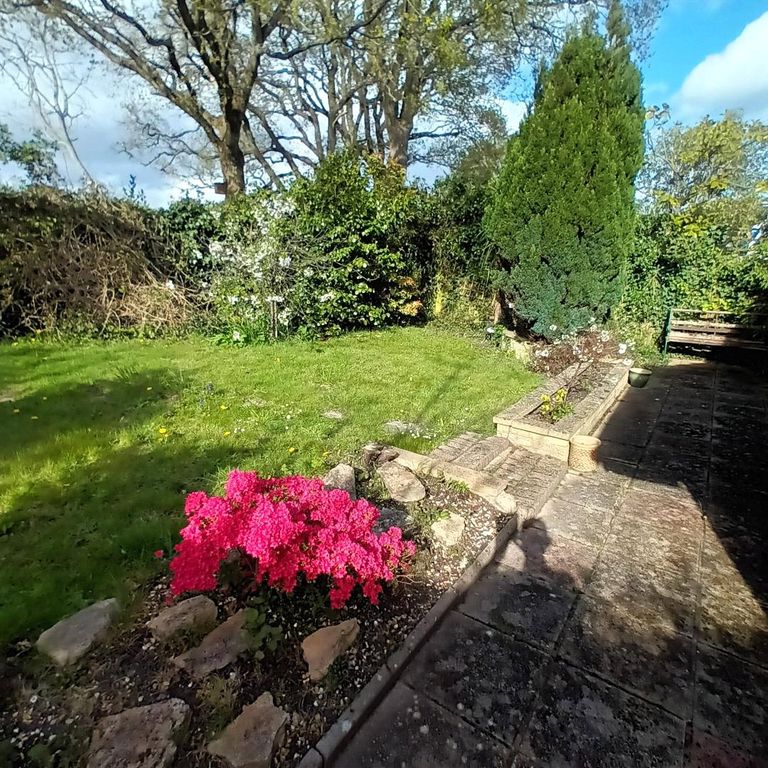 Property photo 2 of 14 Picture No. 36