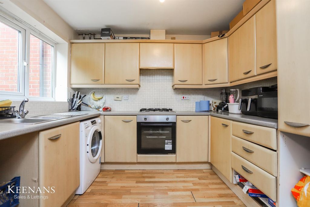 Property photo 3 of 16 Img_8718.Jpg