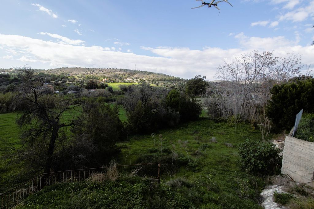 Property photo 3 of 22