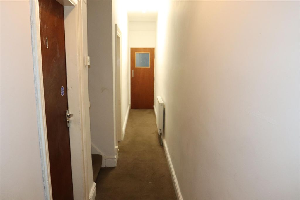Property photo 2 of 22 Hallway Entrance