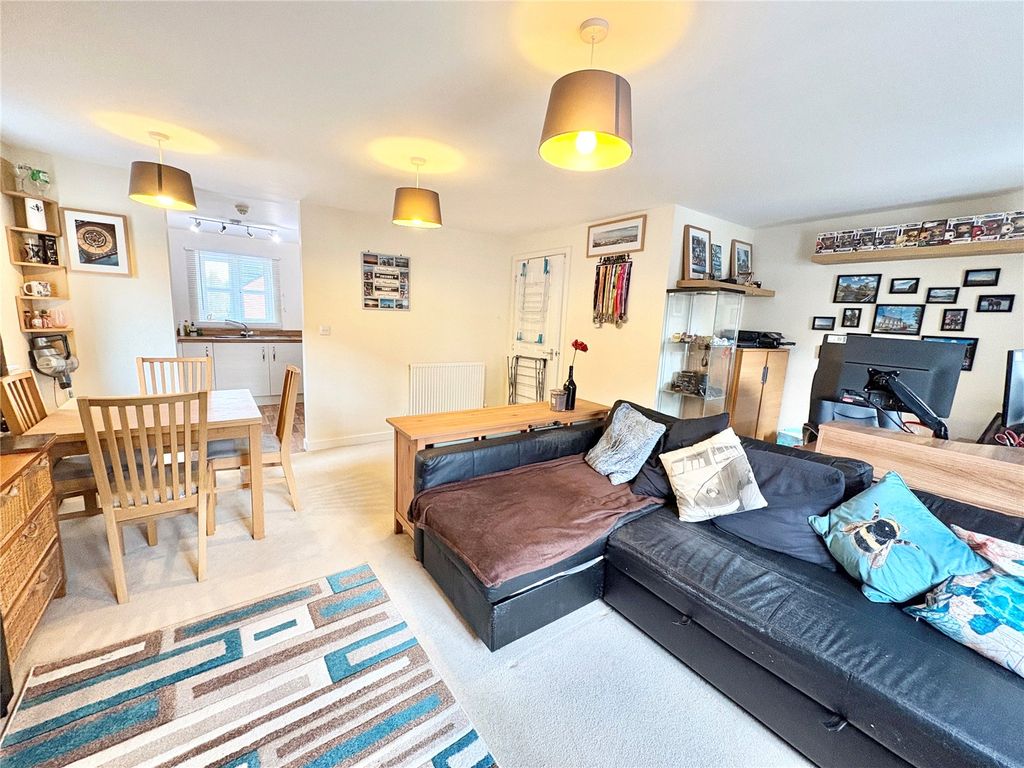 Property photo 3 of 11 Picture No. 19