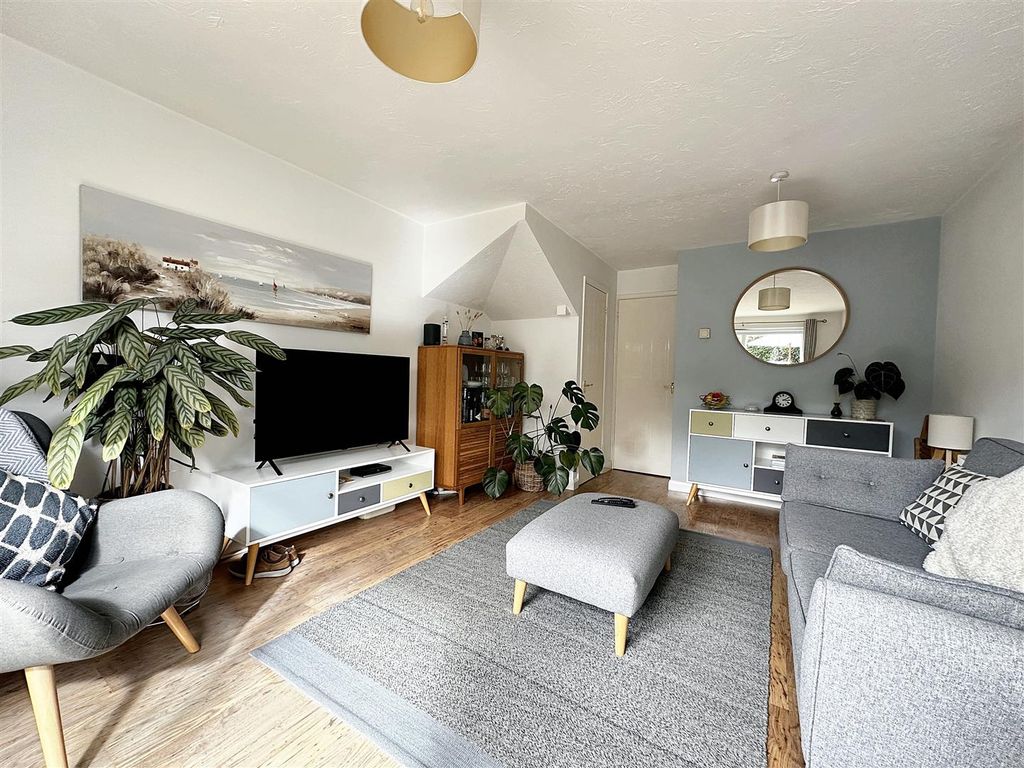 Property photo 2 of 11 Img_1109.Jpg