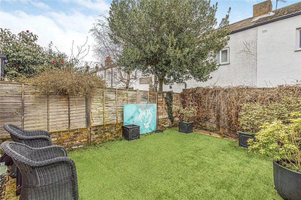 Property photo 3 of 12 Picture No. 14