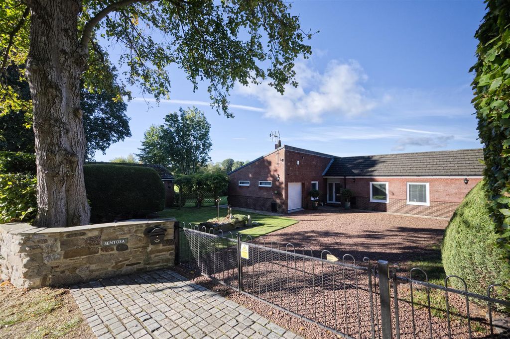 Property photo 1 of 35