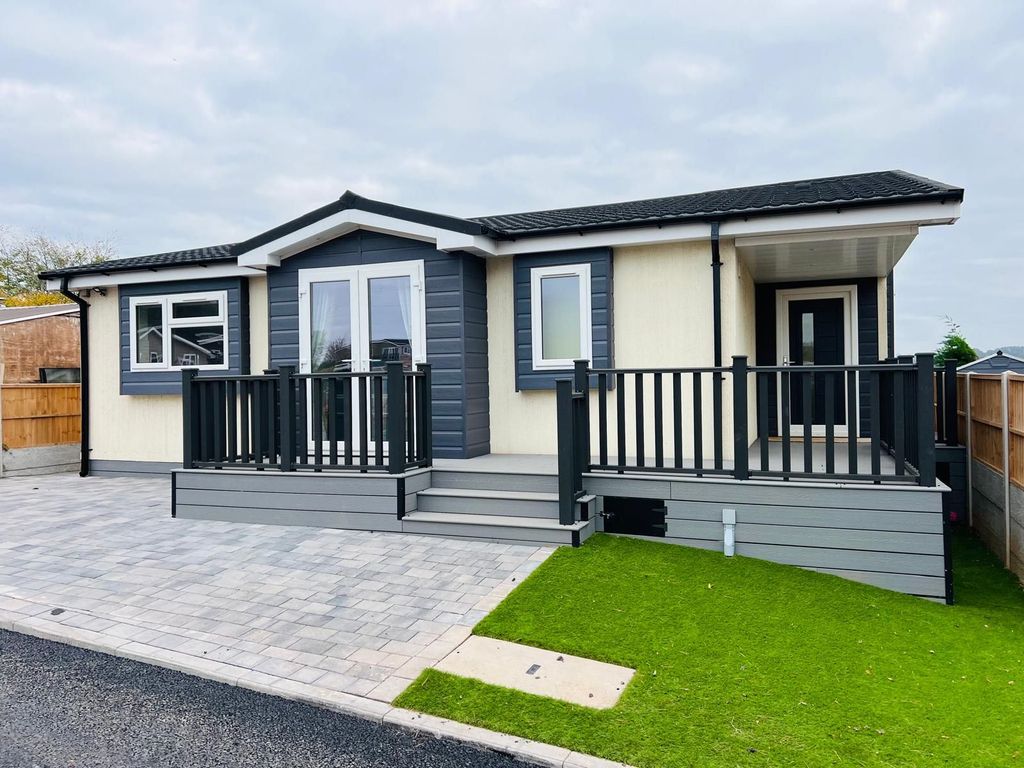 Property photo 2 of 4