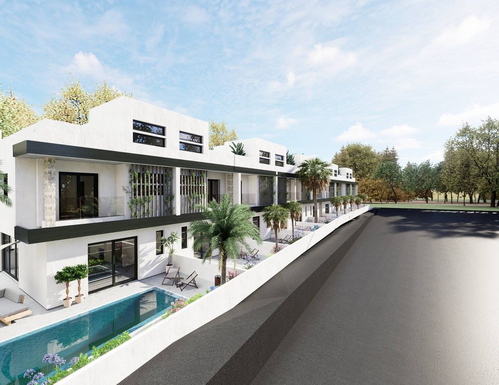 Property photo 2 of 28