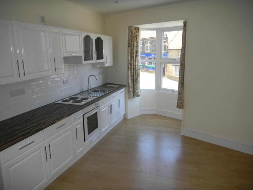 Property photo 2 of 6 Kitchen