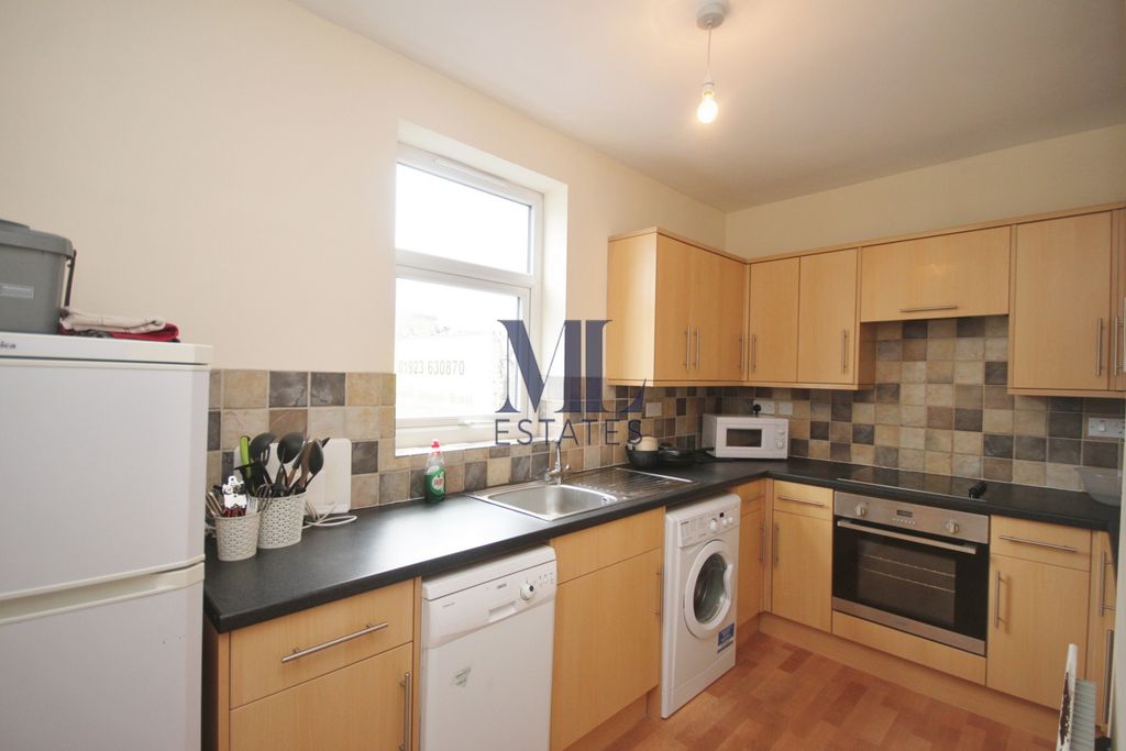 Property photo 3 of 10 Photo 9