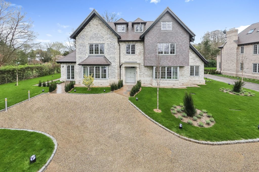 Property photo 1 of 13