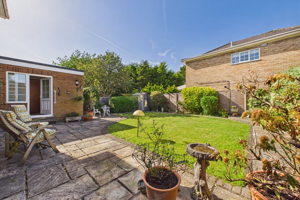 Property photo 2 of 14 Picture No. 10