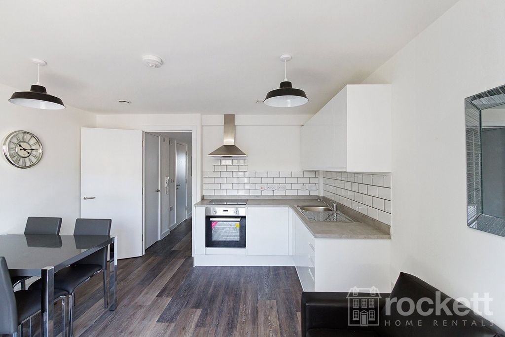 Property photo 1 of 17 Picture No. 30