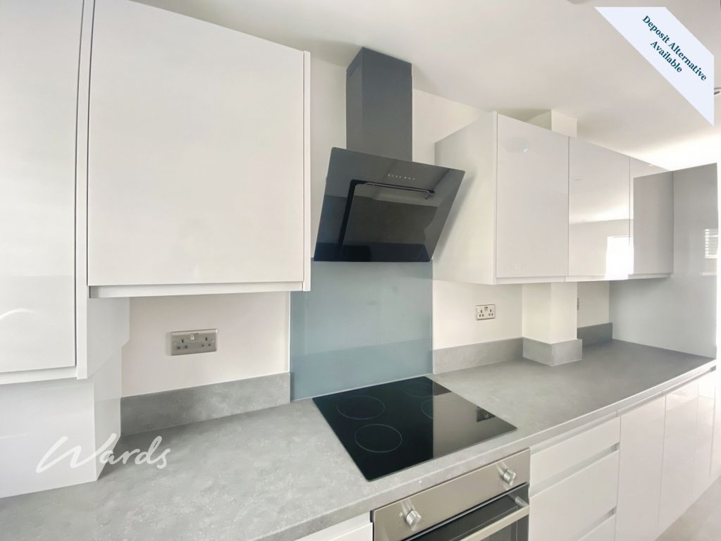 Property photo 2 of 19 Kitchen