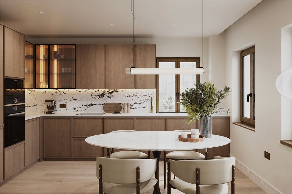 Property photo 3 of 8 Kitchen