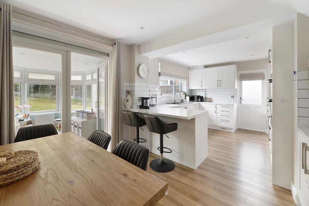 Property photo 3 of 19 Kitchen/Diner.Jpg