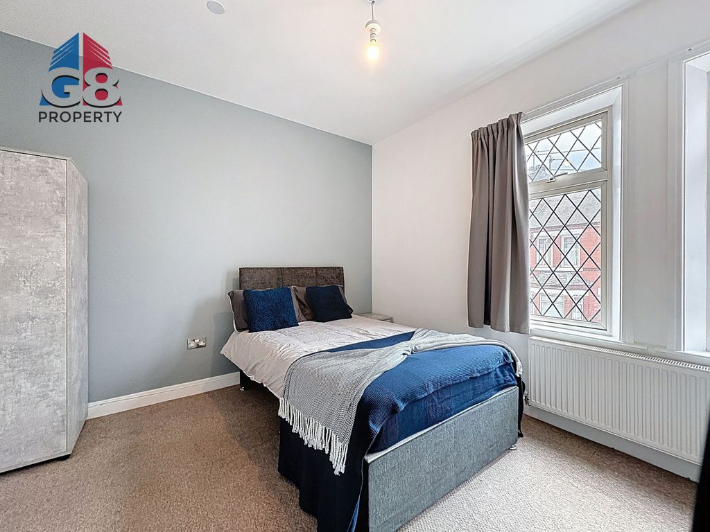 Property photo 1 of 16 5 Bed Shared House - Earlesmere Avenue, Doncaster Dn4