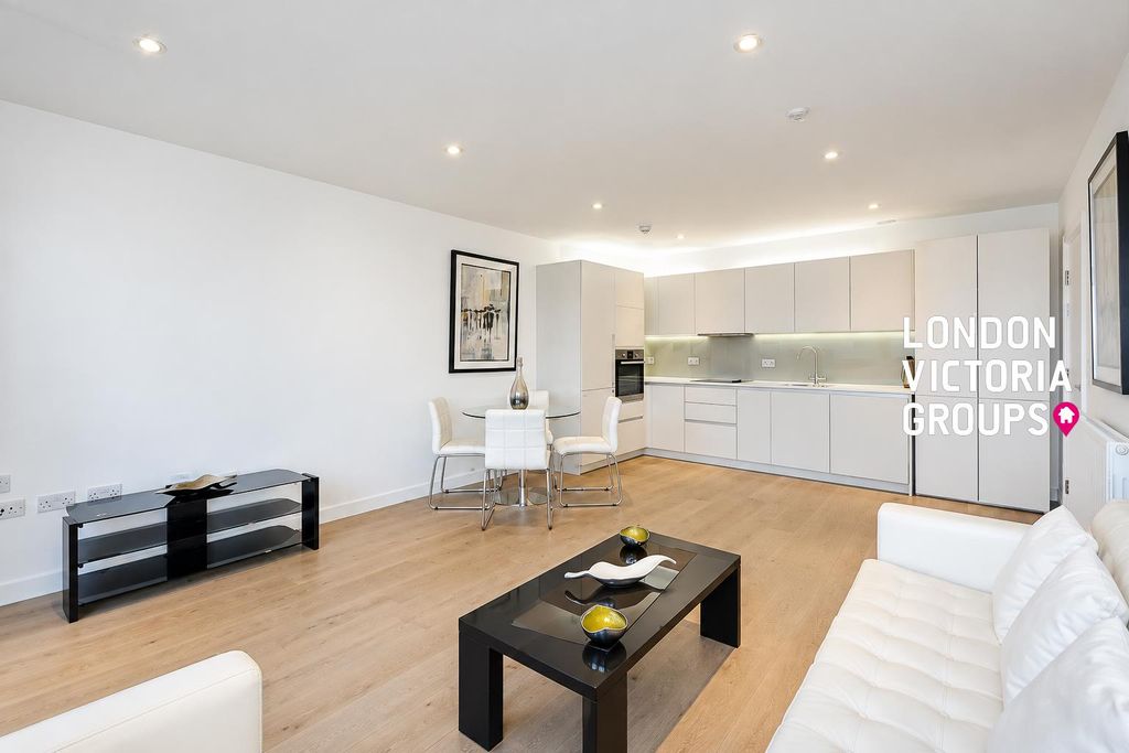 Property photo 3 of 12 1-15338.Jpg