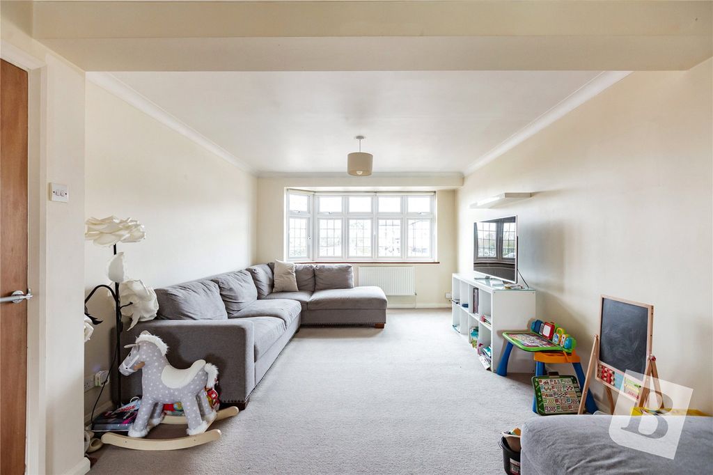 Property photo 2 of 14 Living Room