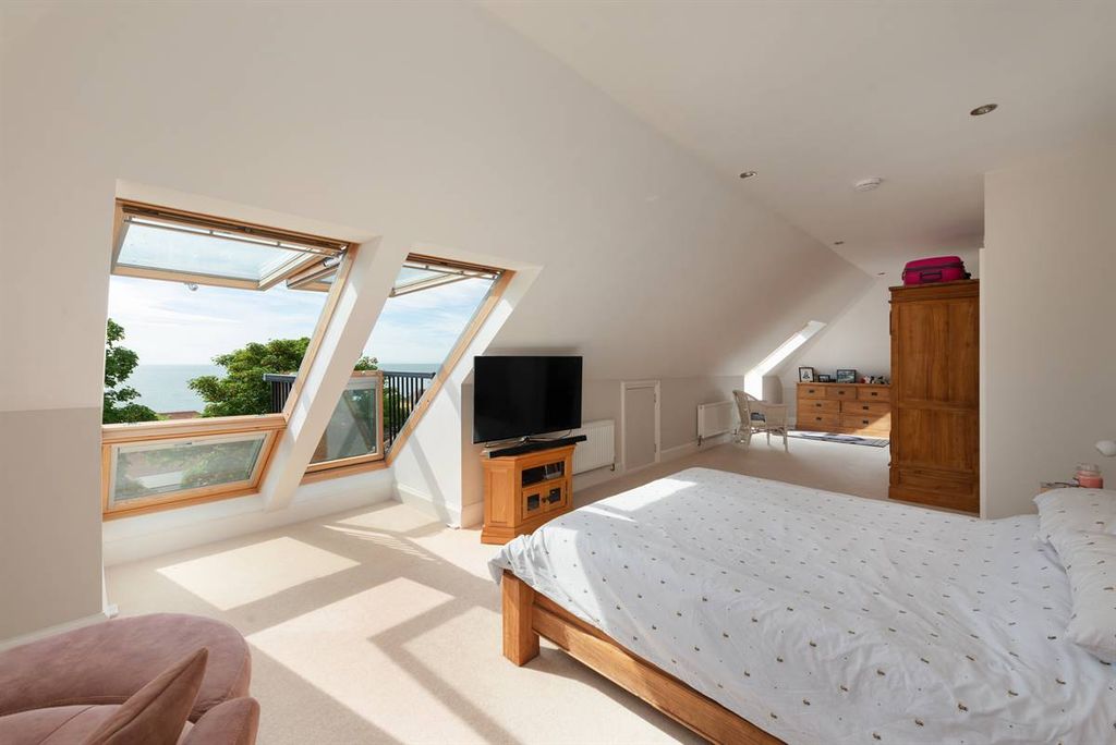 Additional image 12 of 7 bed detached house for saleWinterstoke Crescent, Ramsgate CT11