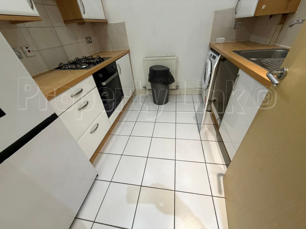 Property photo 3 of 24