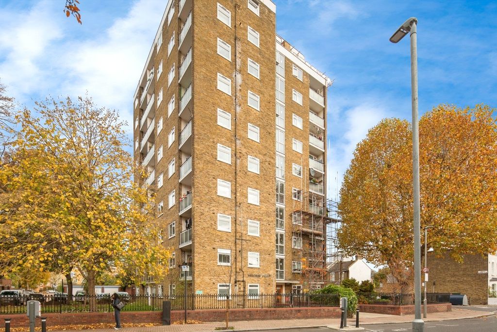 Property photo 1 of 17 Picture No. 20