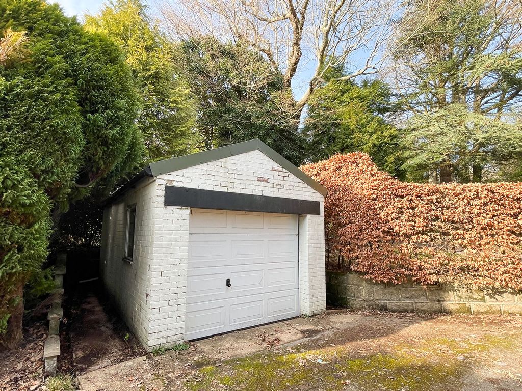 Property photo 1 of 4