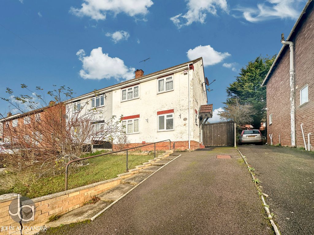 Property photo 1 of 11 20251222_131415372_0.5