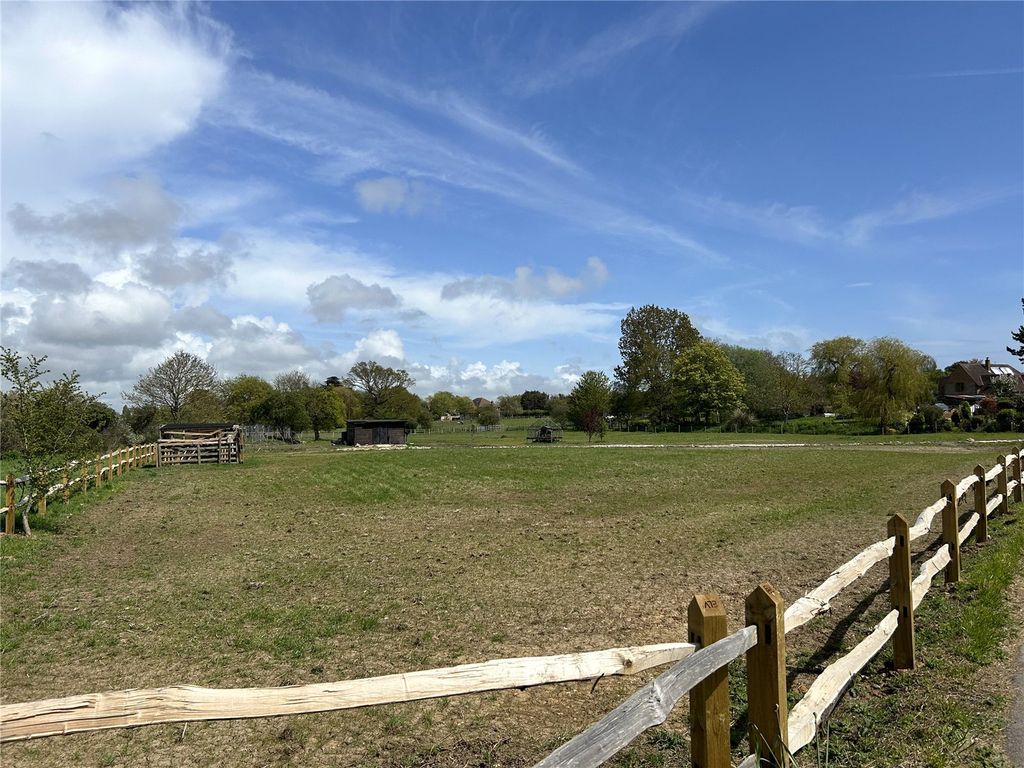 Property photo 1 of 16 Highground Lane Land