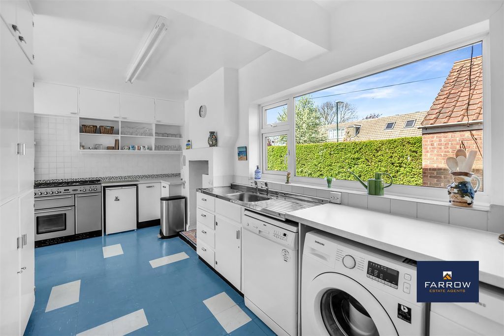 Additional image 9 of 4 bed detached house for saleHawthorne Avenue, Scartho DN33