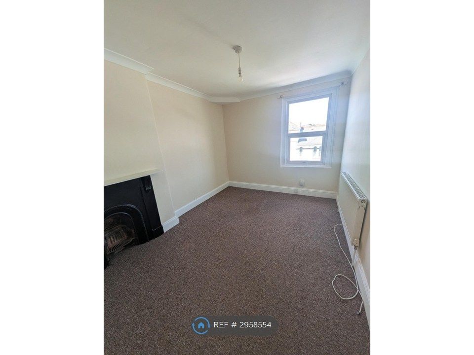Property photo 2 of 4
