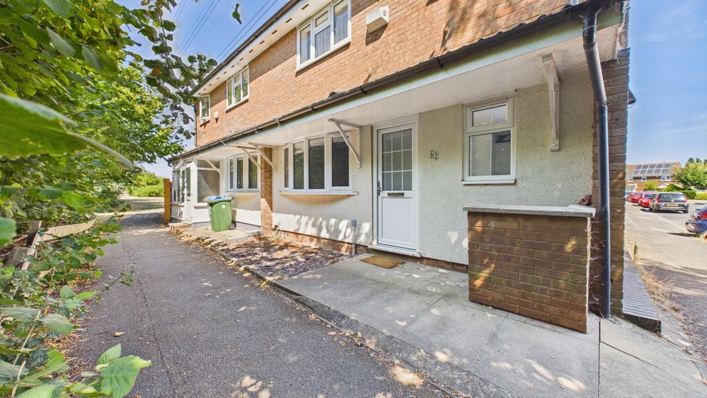 Property photo 1 of 10 Cam04968G0-Pr0150-Still010