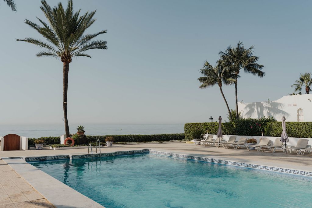 Property photo 2 of 46 Image