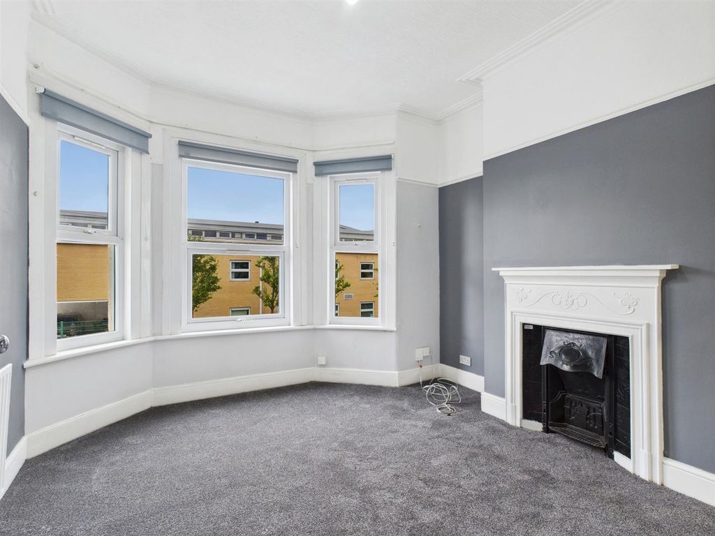 Property photo 1 of 21 Cam01358G0-Pr0172-Still001.Jpg