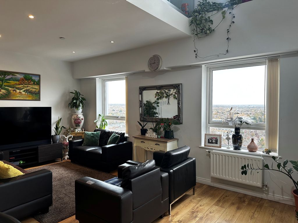 Property photo 2 of 19