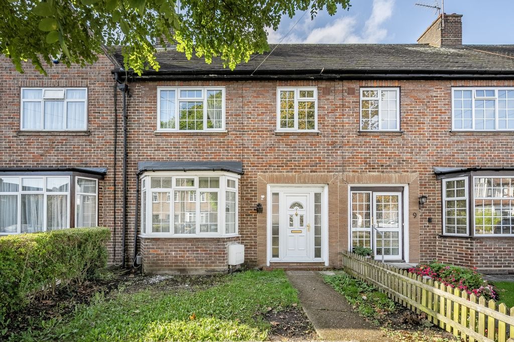 Property photo 1 of 12 1204657 (1)