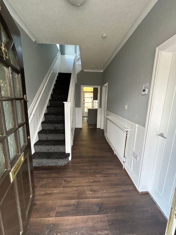 Property photo 2 of 12 Reception