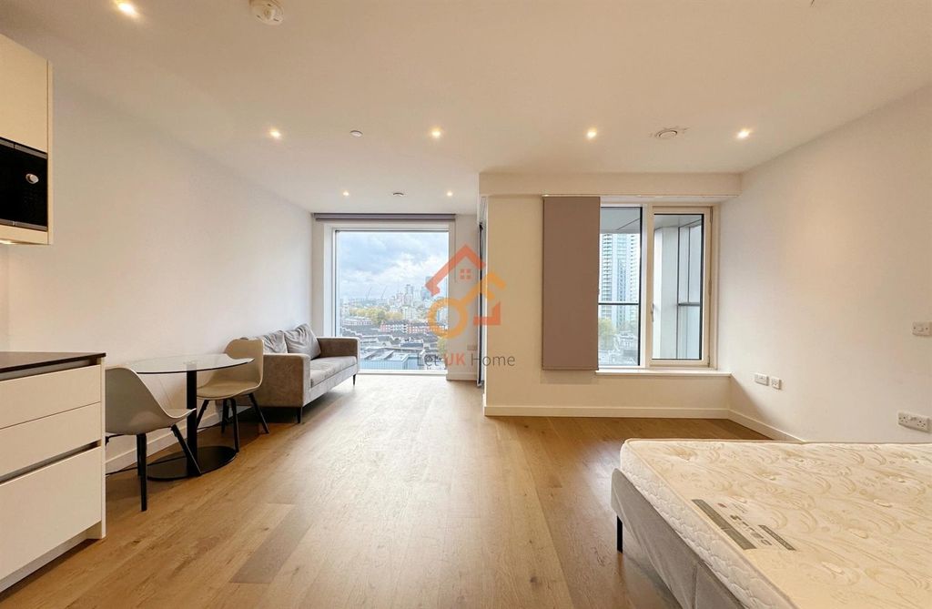 Property photo 2 of 29 1B66c38E-B86d-11F0-B66c-0242d3Df65B9.Jpg