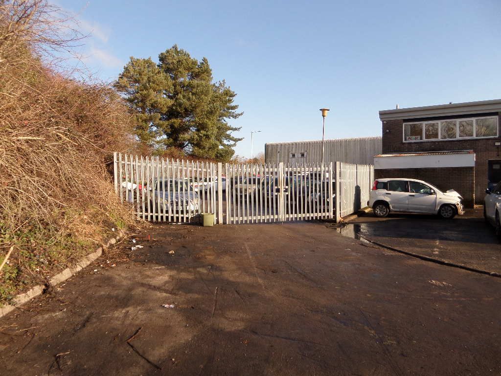 Property photo 2 of 4