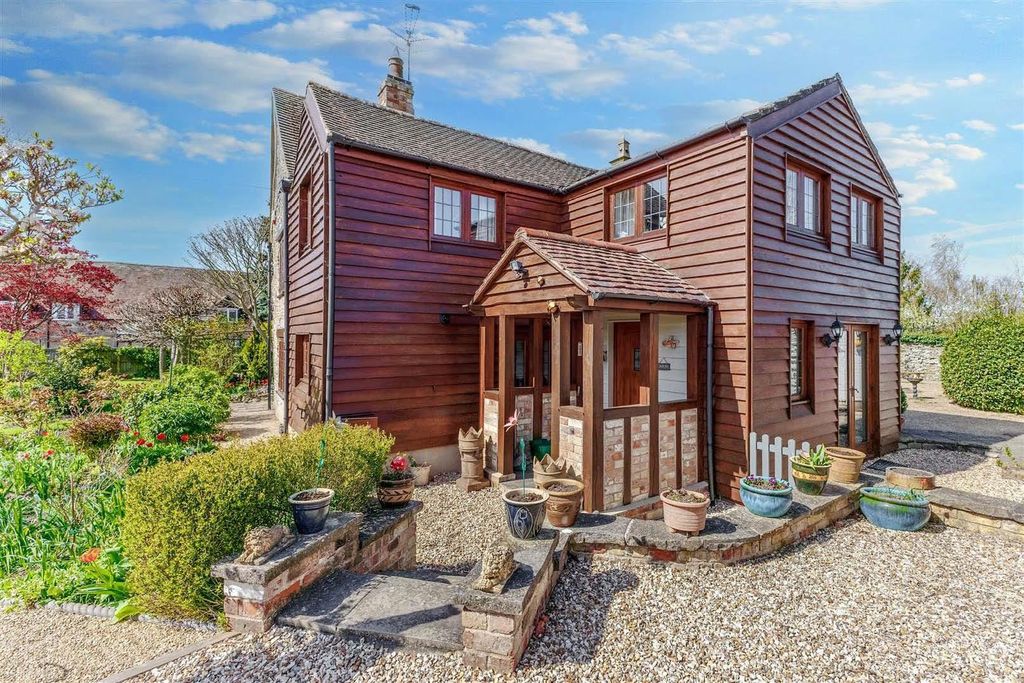 Property photo 3 of 31 Image