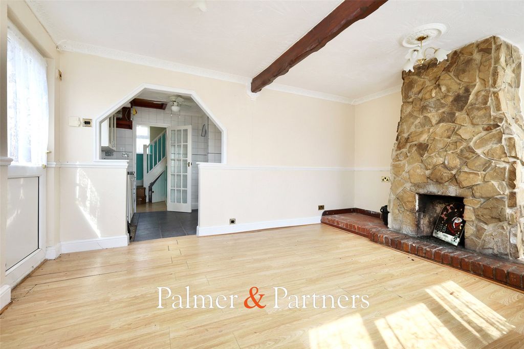 Property photo 2 of 11 Picture No. 04