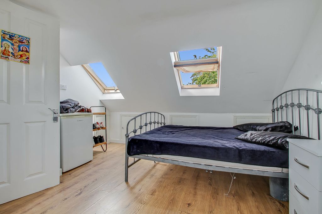 Additional image 14 of 6 bed end terrace house for saleNorthwood Gardens, Greenford UB6