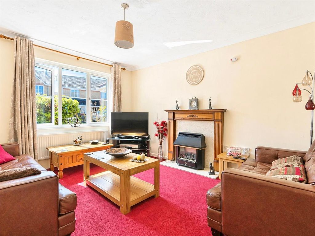 Property photo 3 of 14