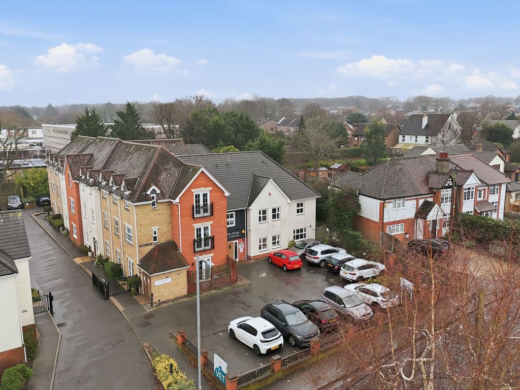 Additional image 15 of 3 bed property for saleStock Road, Priory Place CM12