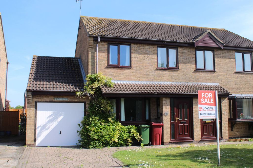 Property photo 1 of 13 Front