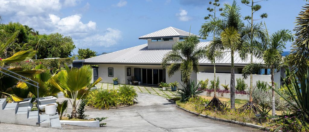 Property photo 3 of 52