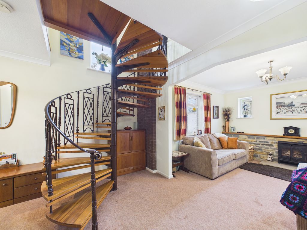 Property photo 3 of 22 Photo 9