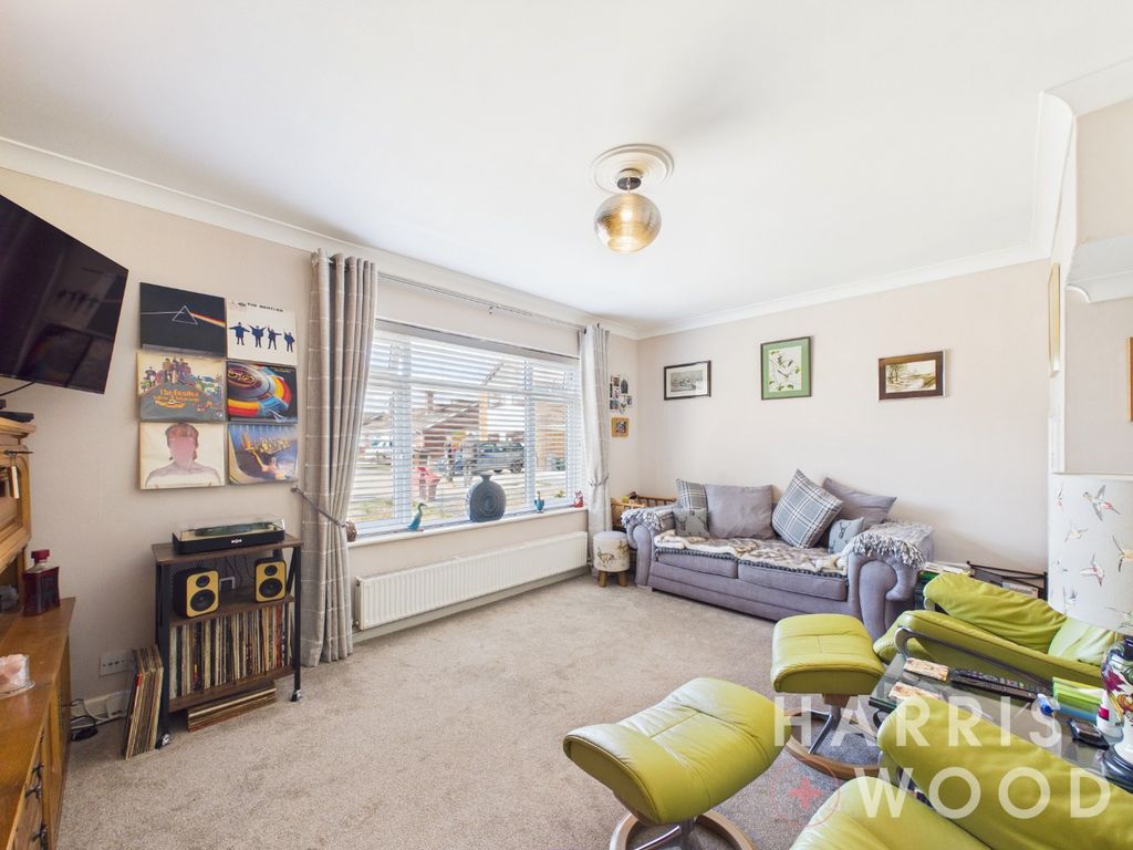 Property photo 3 of 21 5536063