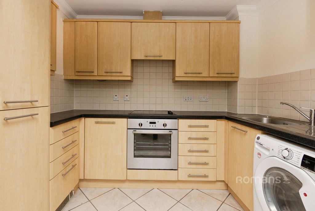 Property photo 3 of 11 Pbox-Img.Jpg