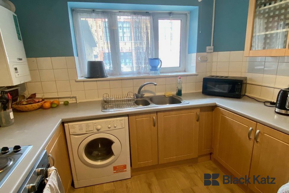 Property photo 3 of 7