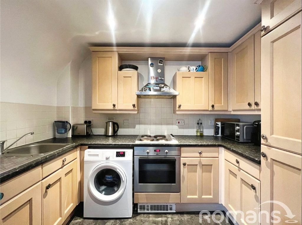 Property photo 2 of 10 Picture No. 02